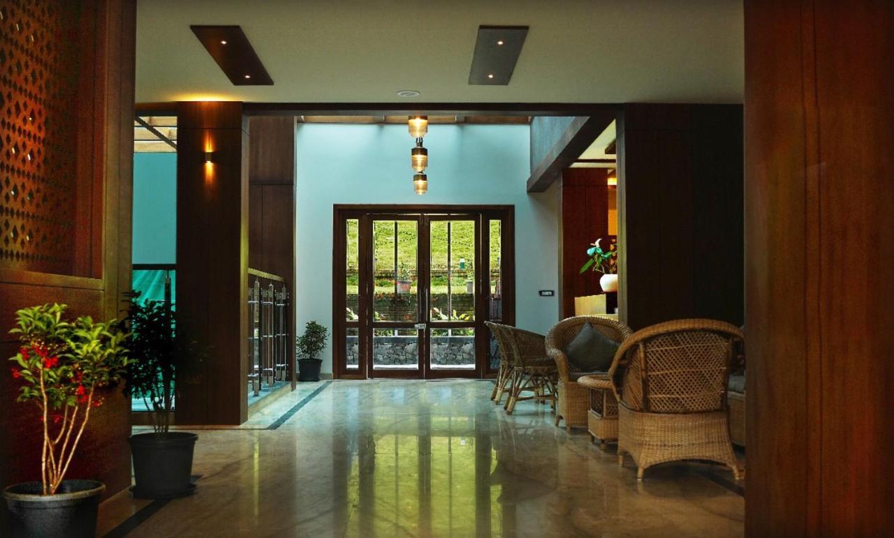 Trivers Resort Munnar Exteriör bild