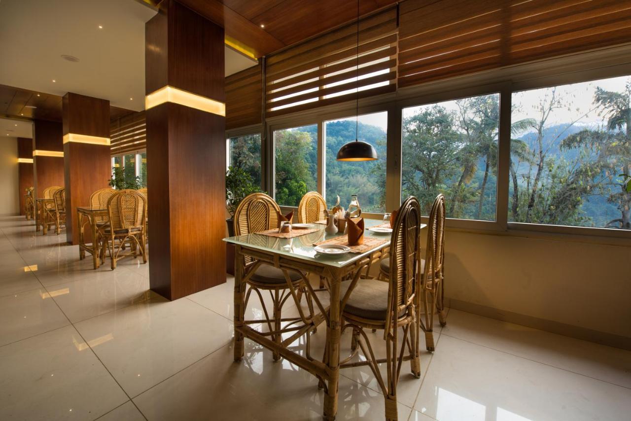 Trivers Resort Munnar Exteriör bild